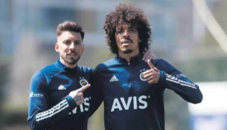 Fenerbahçe'de 2 yıldız isim için son karar verildi