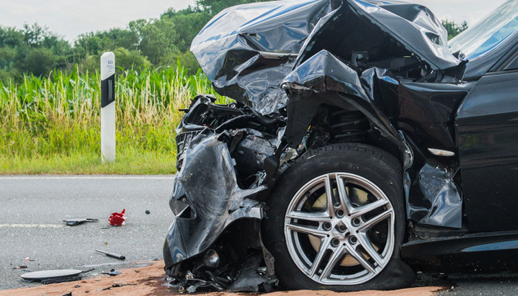 Perte çıkmış arabalar neden hala fahiş fiyatlara satılıyor?