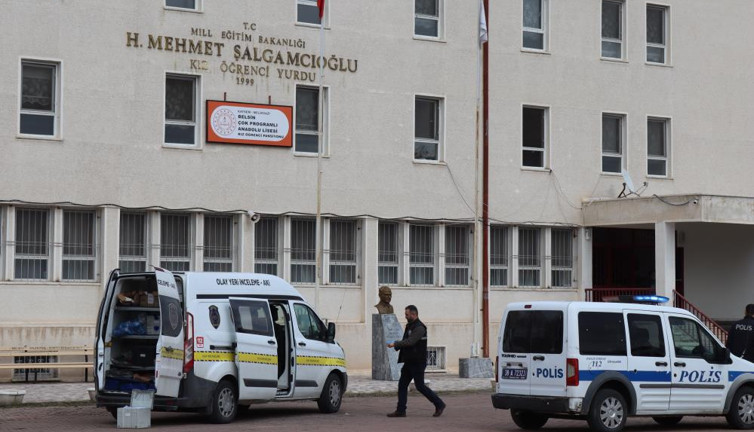 Kadınlar Günü'nde eski kaynanasını bıçakladı