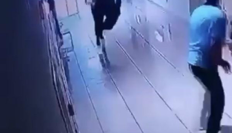 Dün tabancayla vuruldu Bugün hastanede yeniden silahlı saldırıya uğradı