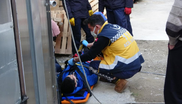 5 metrelik çukurda 10 yaşındaki çocuğun yaşam savaşı