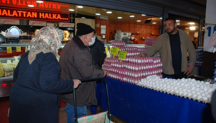 Obez yumurtacı 100 kilo verdi