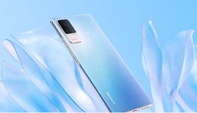 Xiaomi’den yeni telefon geliyor