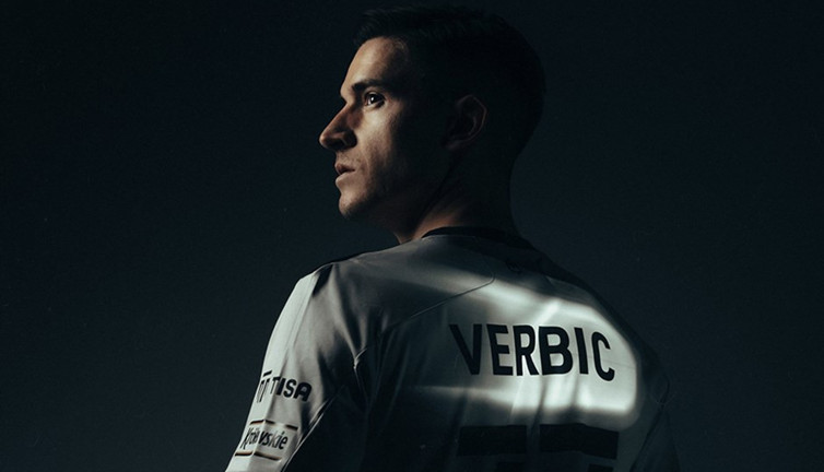 İlk savaş transferi gerçekleşti