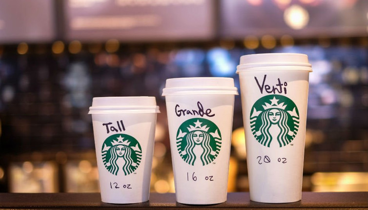 Starbucks tek kullanımlık bardak devrini kapatmaya hazırlanıyor