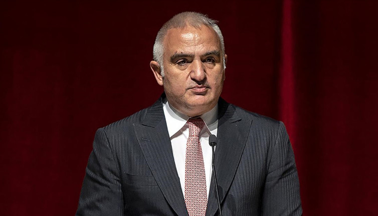 Bakan Ersoy'dan 'Dünya Tiyatro Günü' mesajı