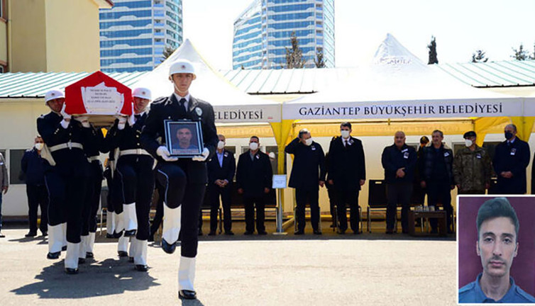 Kazada ikizlere hamile eşiyle yaşamını yitiren polis memuru için tören