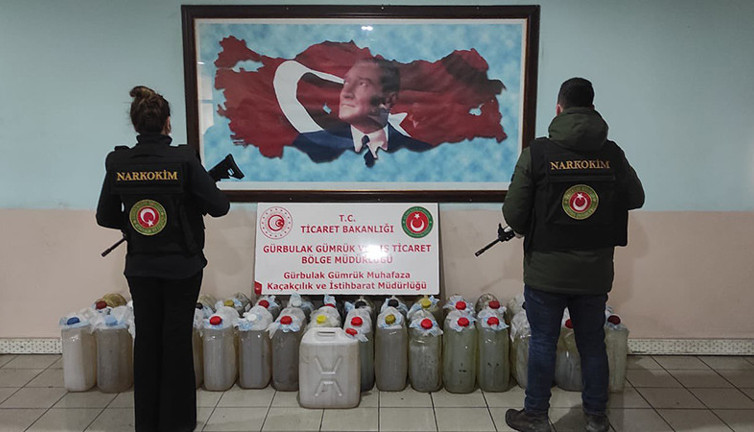 Bakan Muş duyurdu! Gürbulak'ta 622 kilo metamfetamin ele geçirildi...