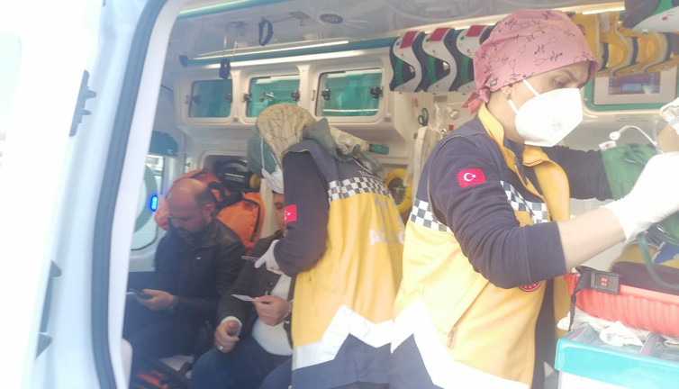 MHP'li belediyenin yolsuzluk haberini yapan gazetecilere saldırı! Ülkü Ocakları Başkanı ve yöneticileri restoranı bastı