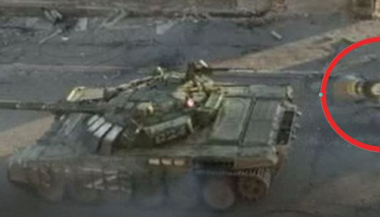 Tanksavar Rus tankına böyle isabet etti