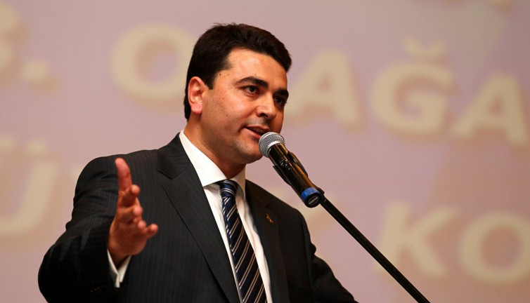 Gültekin Uysal'dan olay yaratacak Tansu Çiller sözleri ‘Biz bir hayrını görmedik Tayyip Bey tepe tepe kullanabilir’