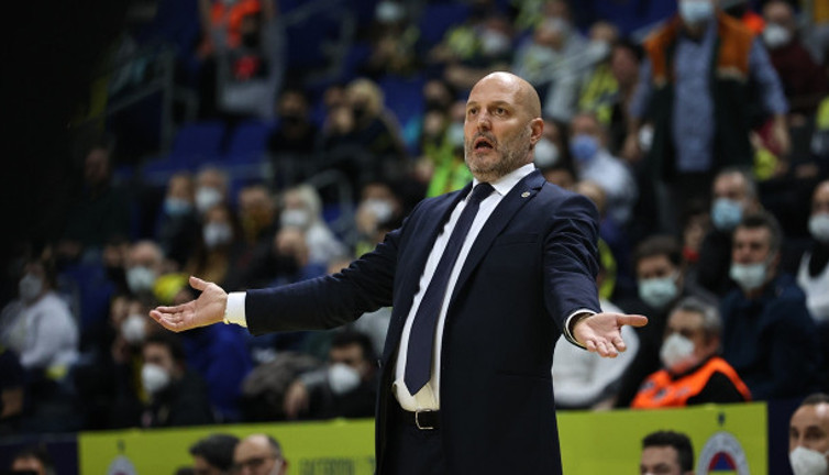 Fenerbahçe'nin koçu Djordjevic'ten oyuncularına: Hayal kırıklığı yaşattılar