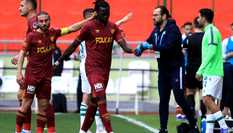 Bütün futbolcuların sırdaşı Recep Şeker İH Konyaspor - Göztepe maçını yazdı: Göztepe işini iyice zora soktu