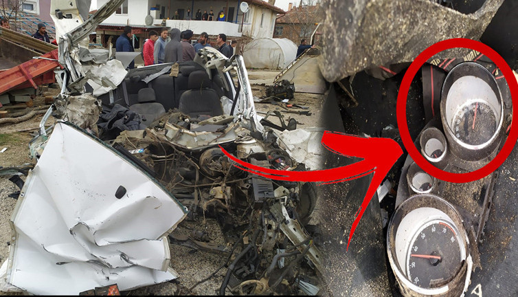 Ortalığı savaş alanına çeviren kaza! Hız kadranı 200'de takılı kaldı…