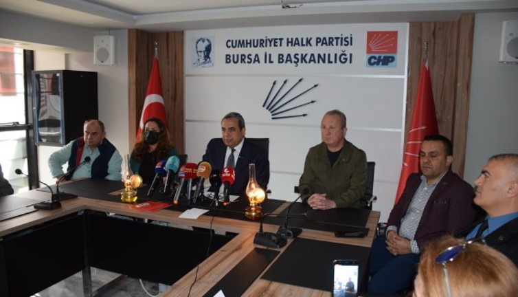 Protesto için faturalarını ödemeyen CHP il başkanlığının elektriği kesildi