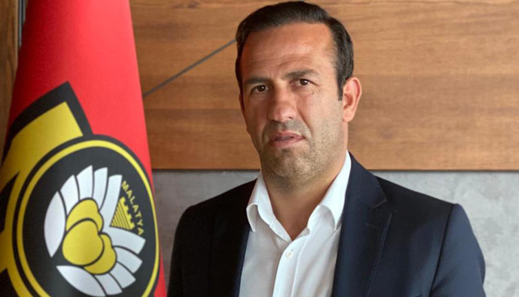 Adil Gevrek istifa etti