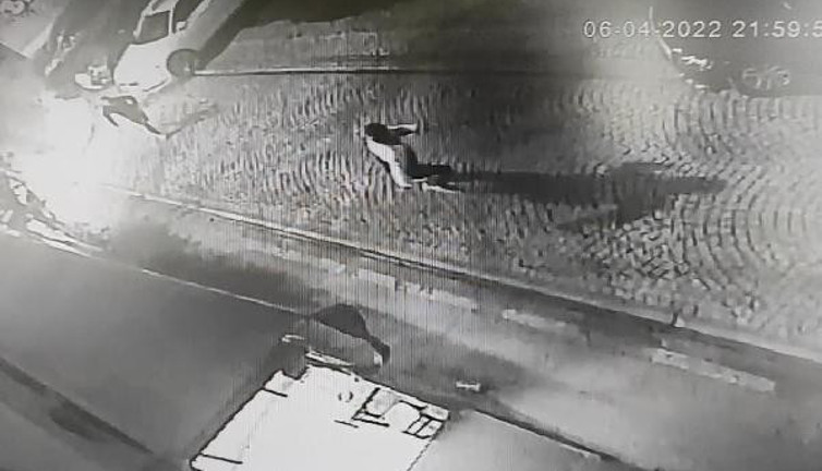 Beşiktaş'ta ölümden saniyelerle kurtuldu