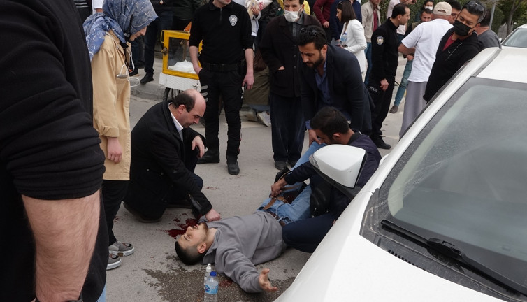 Çorum'da valilik konutu önünde silahlı saldırı