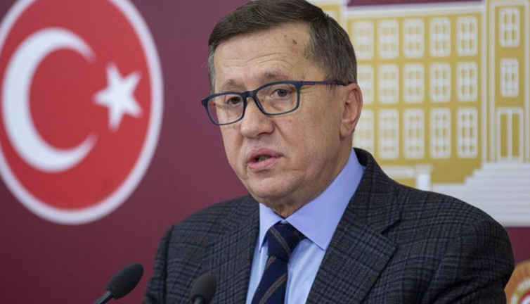 İYİ Parti'den Milli Savunma Bakanı Hulusi Akar’a 'Katar' sorusu