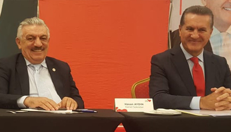 Mustafa Sarıgül'ün sağ kolu 'Böyle parti yönetilmez' diyerek istifa etti