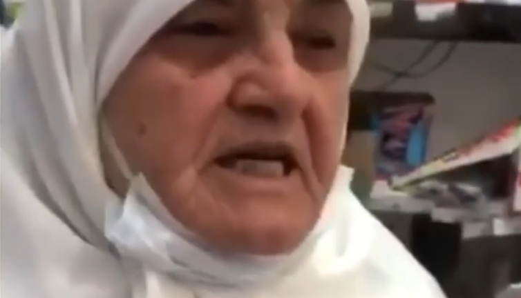 Atatürk aşığı teyze hangi şiiri ezbere okudu. Sosyal medyada paylaşım rekoru kırdı