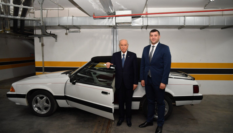 Son dakika... MHP'li Baki Ersoy partisinden istifa etti