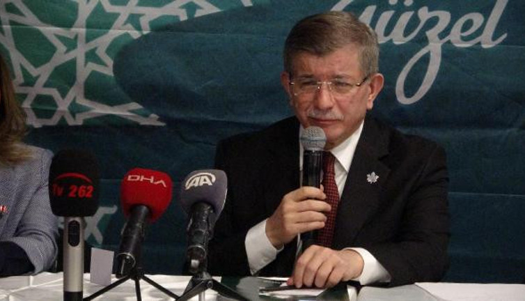 Herkes konuştu sıra ona geldi, Davutoğlu Suriyelileri gönderecek mi?