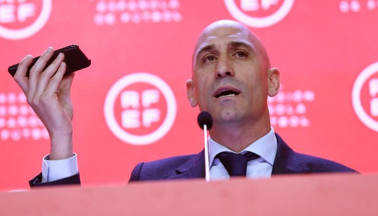 Futbolda yolsuzluk skandalı İspanya'yı karıştırdı