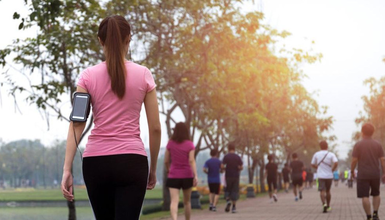 Hızlı yürüme 16 yaş gençleştirir mi?