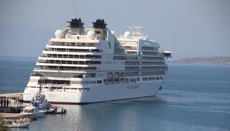 Bodrum'a gemiyle 237 turist geldi