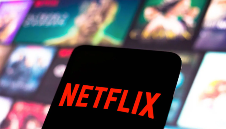 Netflix o dizinin çekimini iptal etti