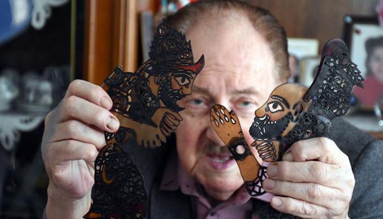 Acı haberi Bakan Koca duyurdu. Ünlü sanatçı hayatını kaybetti