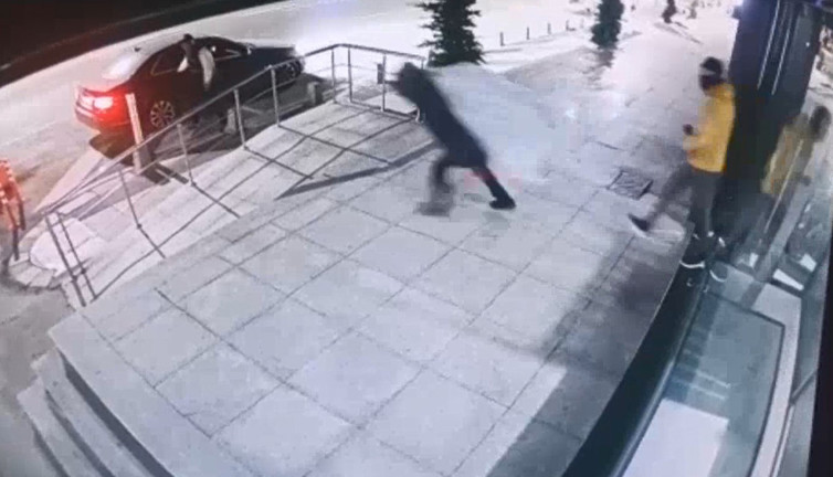 Çuvalla milyonluk hırsızlık! Uzaktan kumandalı sistemi böyle devre dışı bıraktılar…