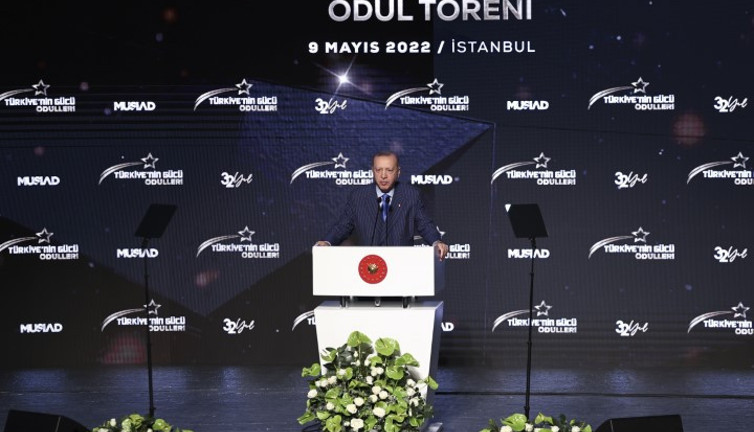 Erdoğan: Bizim kapımız açık mültecilere ev sahipliğimizi yapmaya devam edeceğiz