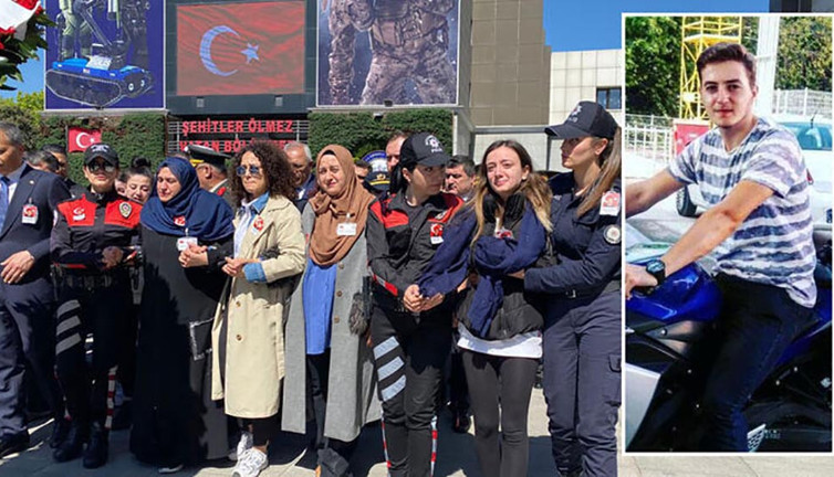 Şehit polis için İstanbul Emniyeti'nde tören