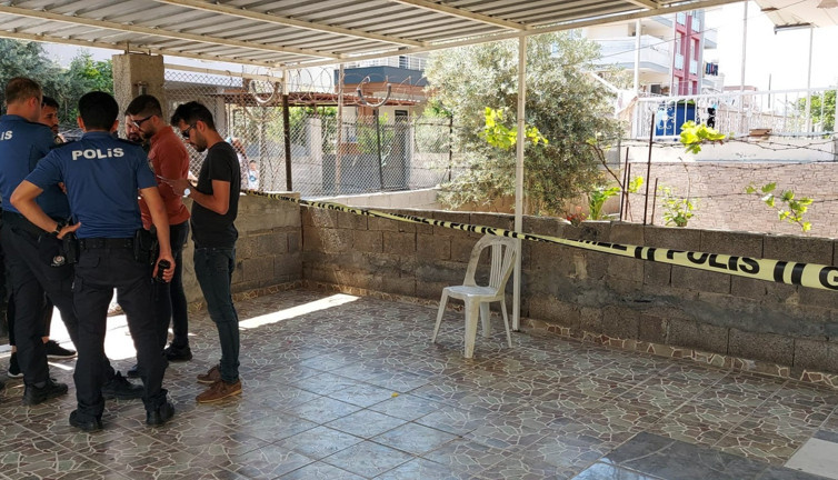 Oyun oynarken az kalsın canından oluyordu. Boynuna ip dolanan çocuk hastanelik oldu