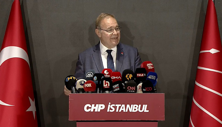 Olağanüstü MYK toplantısı sonrası CHP’den zehir zemberek açıklama