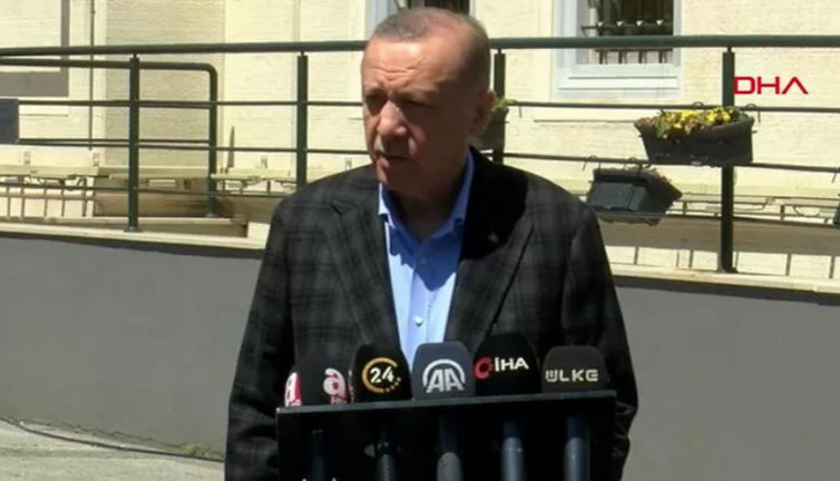 Flaş... Erdoğan'dan iki ülkenin NATO üyeliğine veto