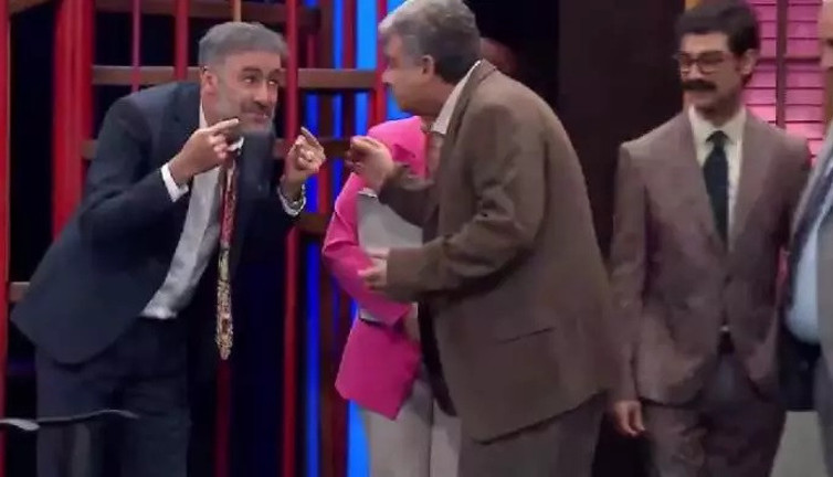 Korkudan sansürlenen skeç kamuoyu oluşunca yayınlandı. Bakanın kendisi de gülmüştür. Güldür Güldür'de Bakan Nebati skeci