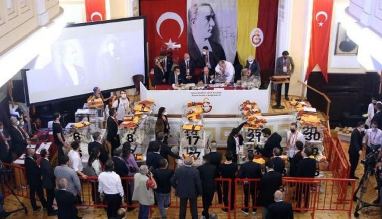 Galatasaray'da seçimde sona doğru