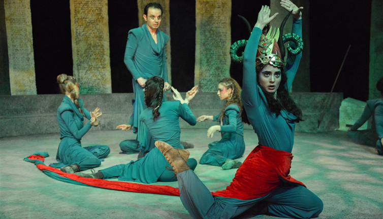 "Binbir Gece Masalları"nın prömiyerini gerçekleştirdiler