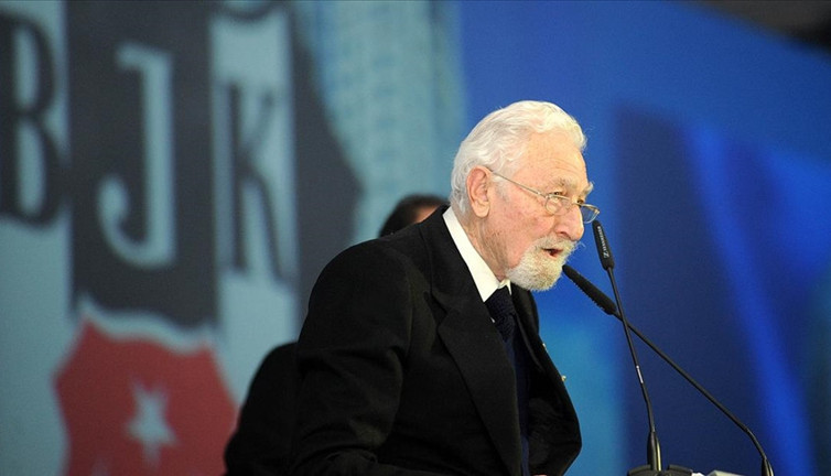 Yılların spor yazarı Erce Kaftan'dan Beşiktaş seçimi öncesi çok konuşulacak yazı: Süleyman Seba yaşasaydı oy uğruna bedava uçak bileti olur muydu