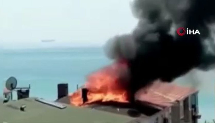 Büyükçekmece'de yangın paniği