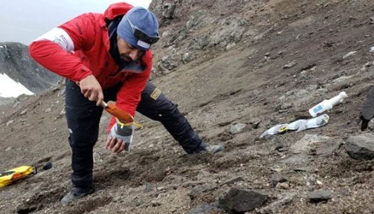 Süper bakteri keşfedildi. Buzullar eriyince ortaya çıktı
