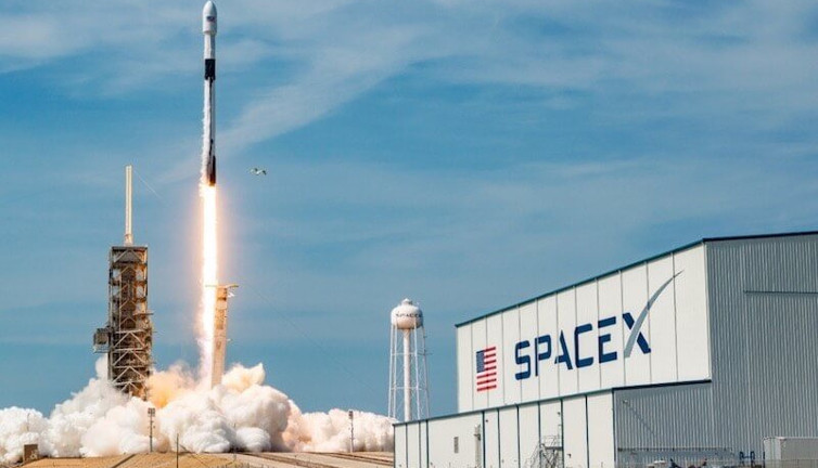 SpaceX yarın Mars'a yolculuk edecek mi? Karar bekleniyor