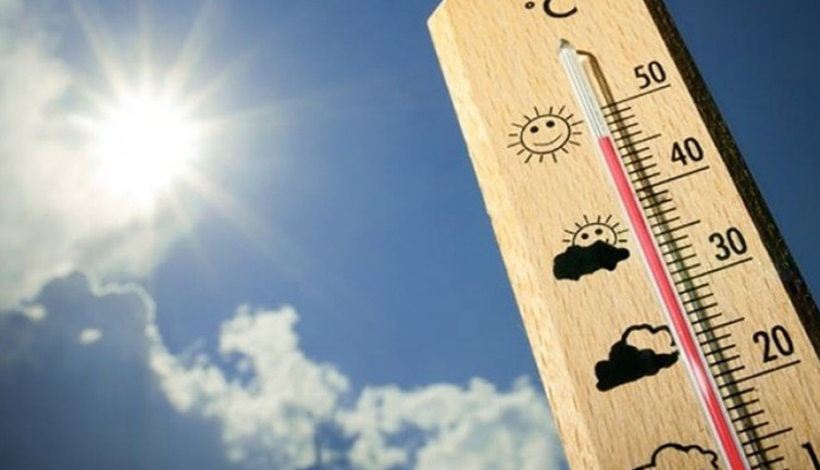 İstanbul'da pazar günü rekor kırıldı. 95 yılın en sıcak günü oldu