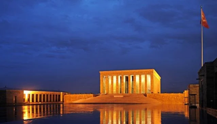 Kültür Bakanlığı'nın ‘Başkent Kültür Yolu’ için çizdiği güzergâhta Anıtkabir'e yer verilmedi