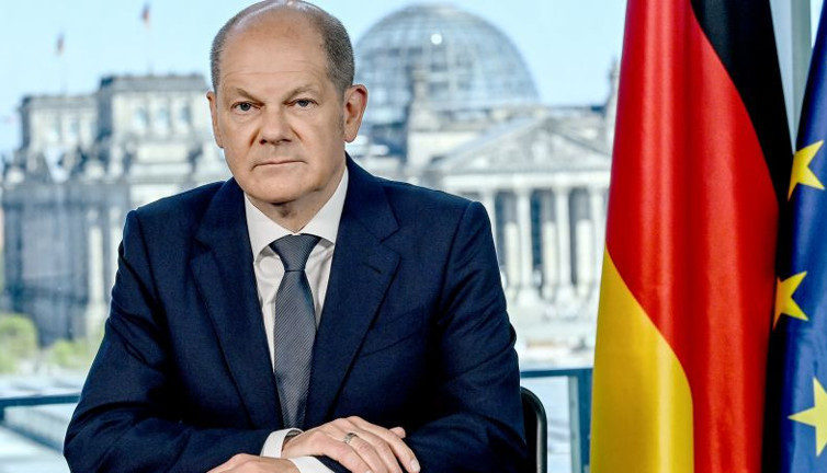 Alman Şansölye Scholz, Rus gazından bağımsızlık sözü verdi