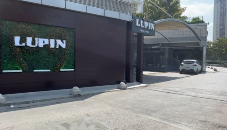 Beni nasıl içeri almazsın cinayeti. Bodyguard müşteriyi öldürdü