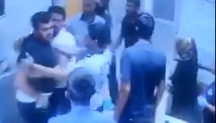 Tüm vücudumu neden röntgen çekmedin dedi. Doktora saldırdı